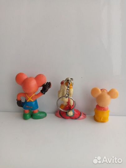 Игрушки СССР колкий пластик литая резина колокольч