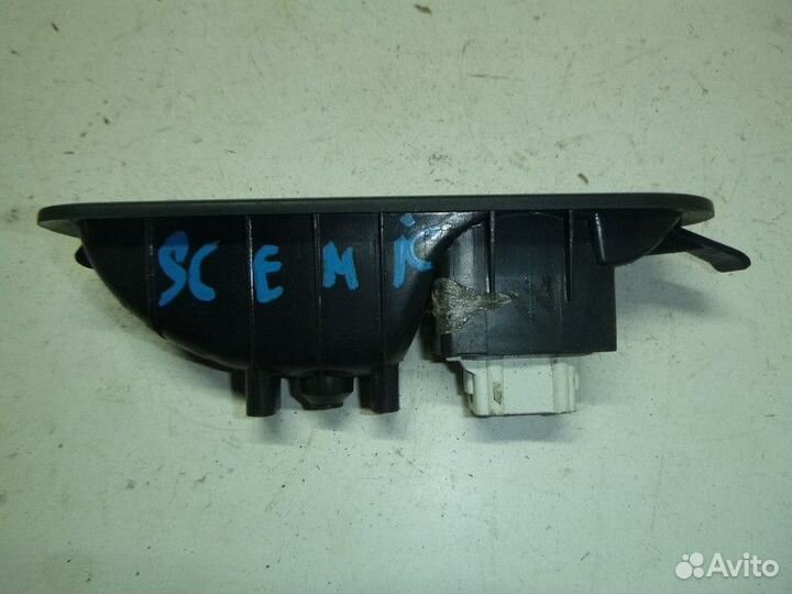 Кнопка стеклоподъемника renault scenic II 2003-200