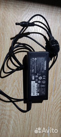 Блок питания для Toshiba satellite L500