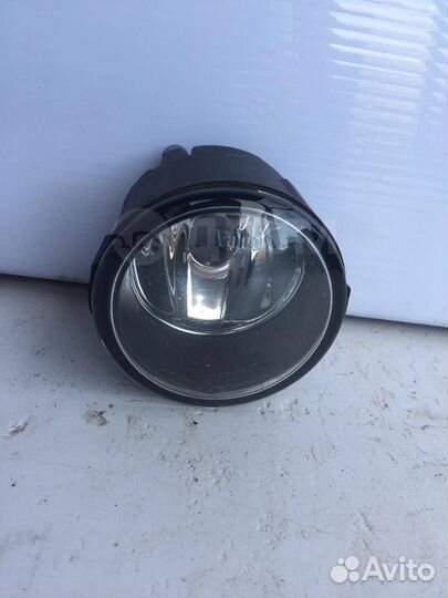 Противотуманная фара туманка на Infiniti