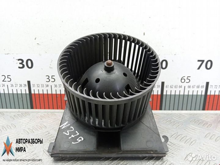 Моторчик печки Audi A4 B5 1997