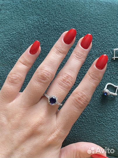 Серебряный комплект с фианитами (серьги и кольцо)