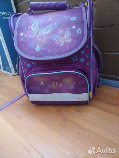 Рюкзак школьный с ортопедической спинкой