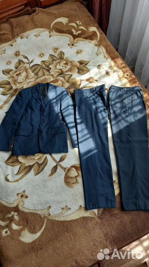 Школьный костюм синий (пиджак и 2 брюк)