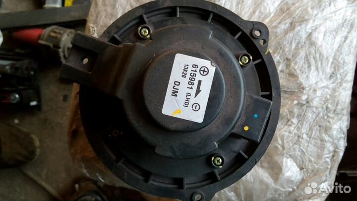 Мотор печки Опель Антара