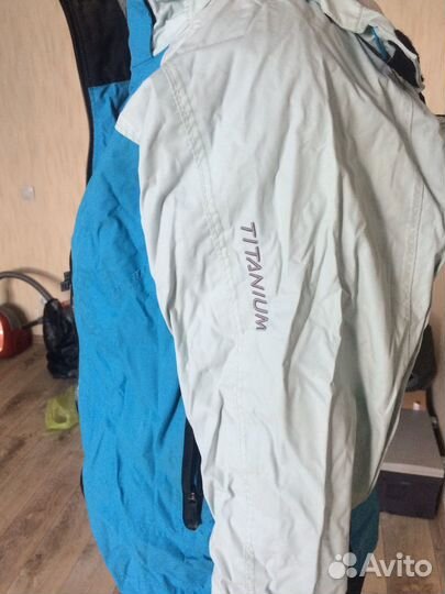 Костюм горнолыжный