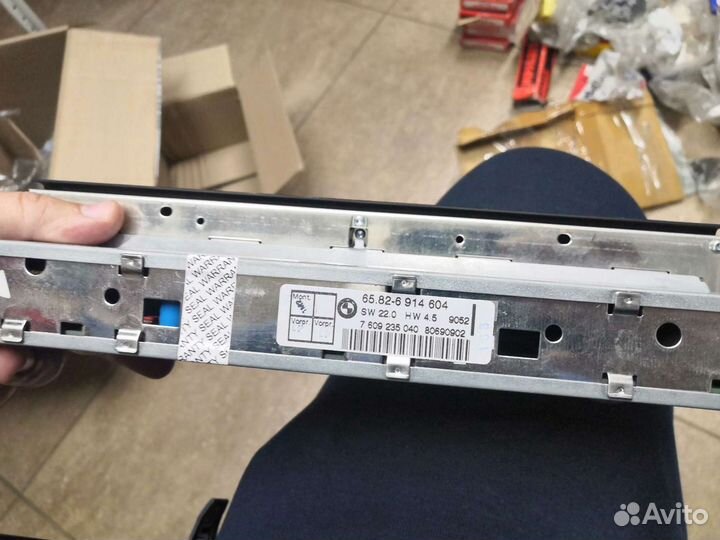 Информационный дисплей x5 e53