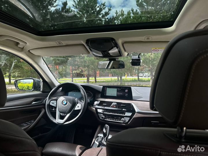 Аренда BMW 5 с водителем, Трансфер бизнес-класса