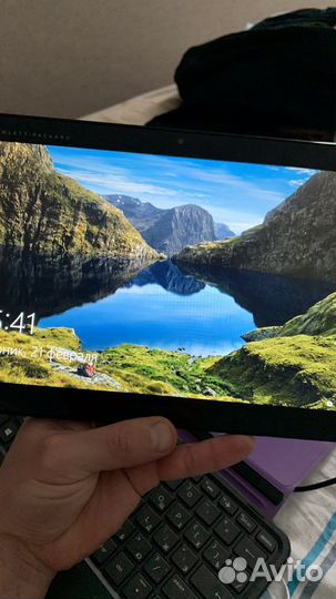 HP Pavilion x2 Detachable PC 10