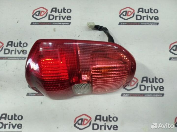Фонарь правый Toyota Rav4 ACA20 1AZ 2001