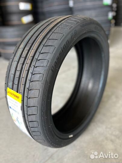 Grenlander L-Zeal56 255/35 R18 97W