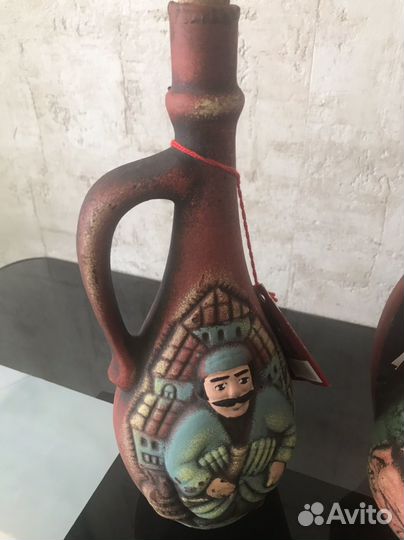 Глиняная бутылка