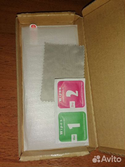 Стекла на телефоны realme 8 5G 2.5D и oukitel K10