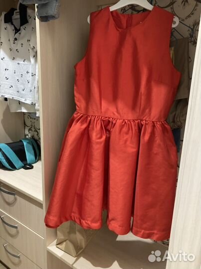 Платье новое