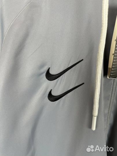 Костюм Nike swoosh