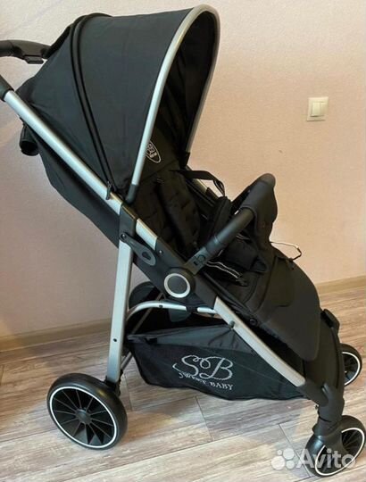 Прогулочная коляска