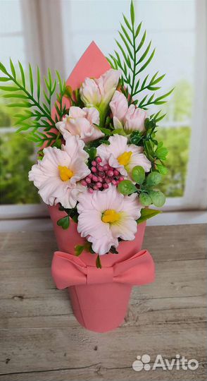 Букет гладиолусы