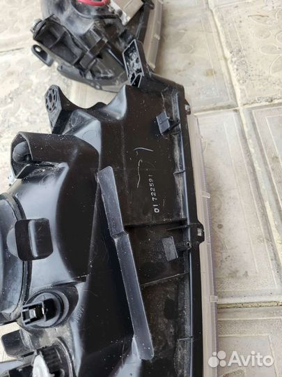 Фара mitsubishi pajero sport 1