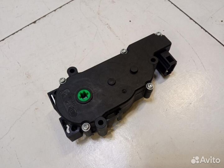 Активатор замка багажника Mercedes-Benz M-Class ML