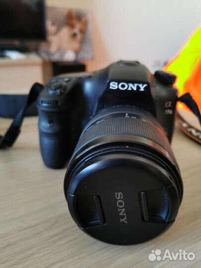 Зеркальный фотоаппарат sony a77 ii и 2 объектива