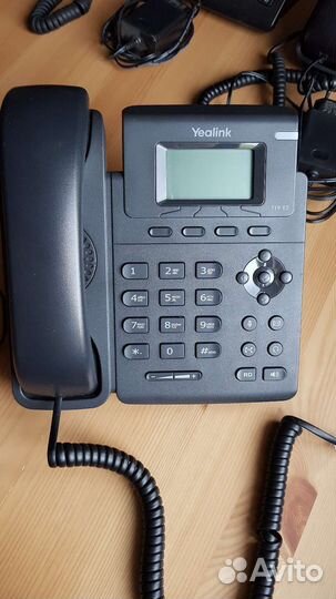 IP-телефон Yealink SIP-T19 E2