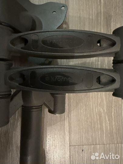 Настольный кронштейн для мониторов kromax