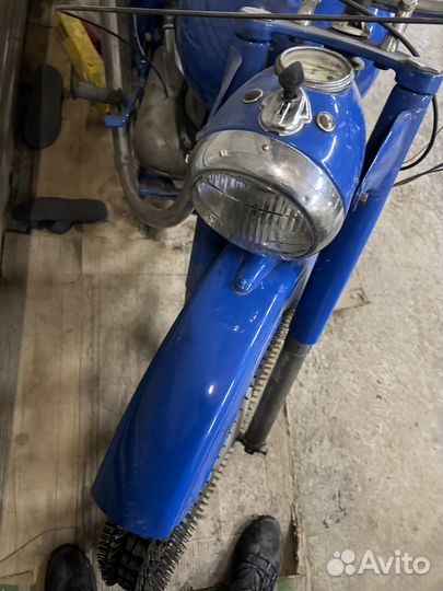 Мотоцикл иж планета 2