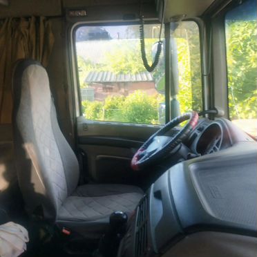 Седельный тягач DAF XF, 2011