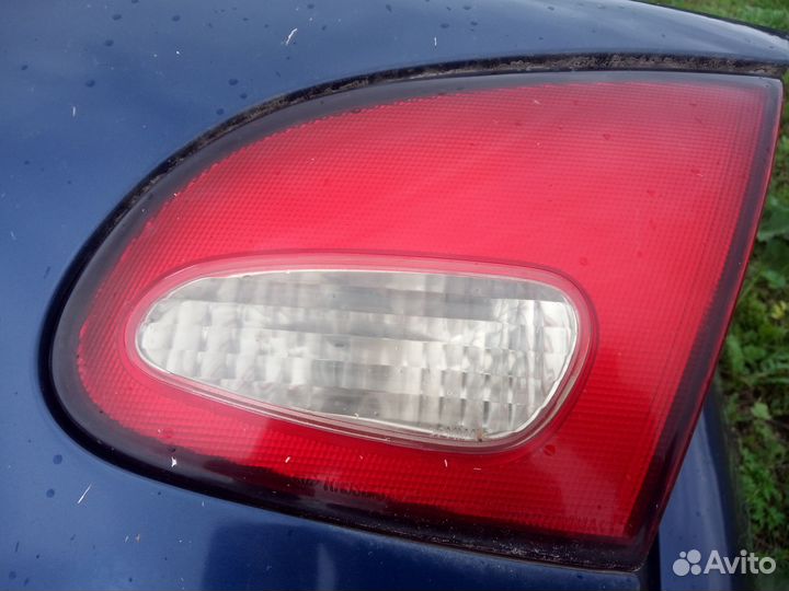 Фанарь в крышку багажника