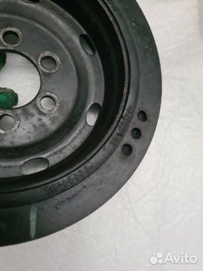 Шкив коленвала Land Rover Discovery 3 2.7 TDI 2008