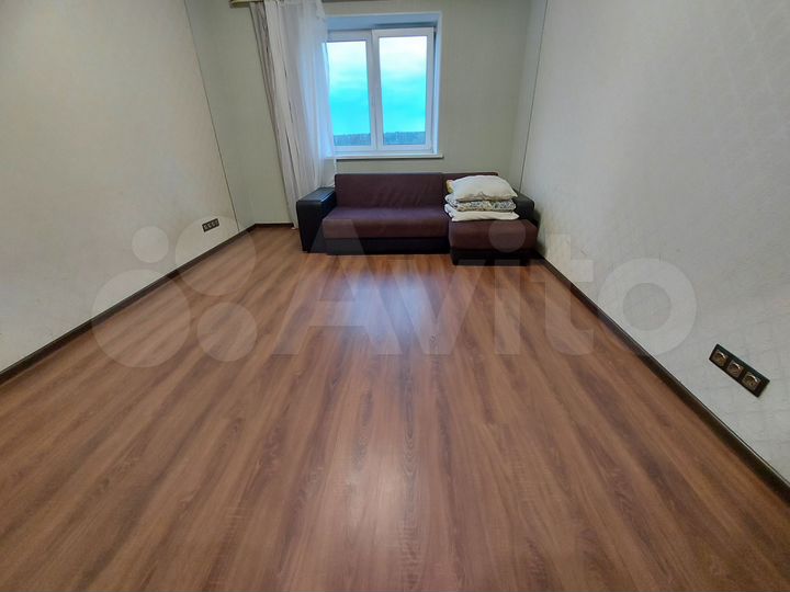 3-к. квартира, 77 м², 7/9 эт.