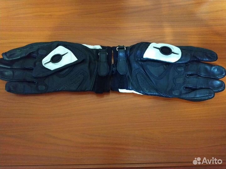 Байкерские перчатки icon