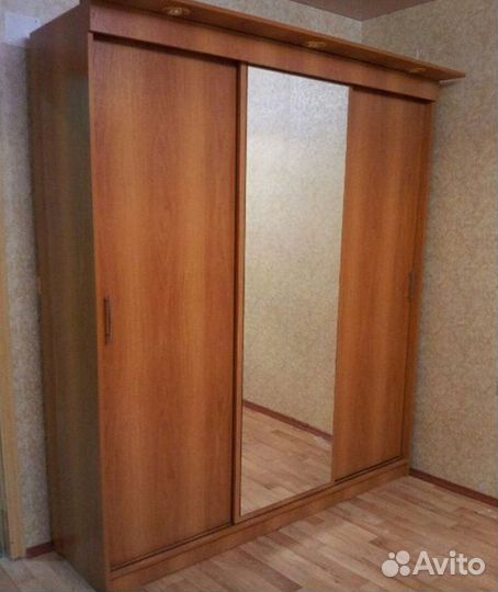 Шкаф с зеркалом с фабрики