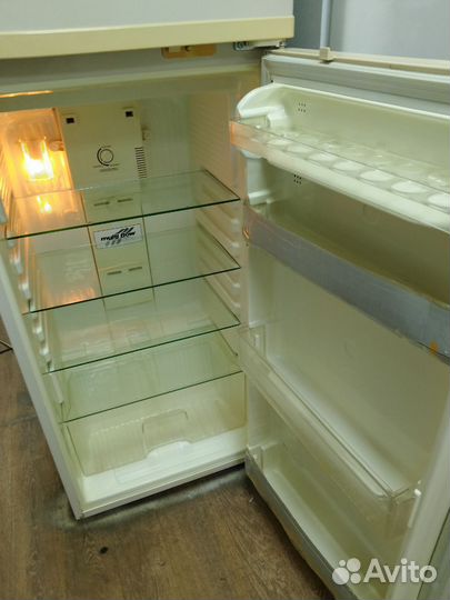 Холодильник samsung no frost компактный год гарант