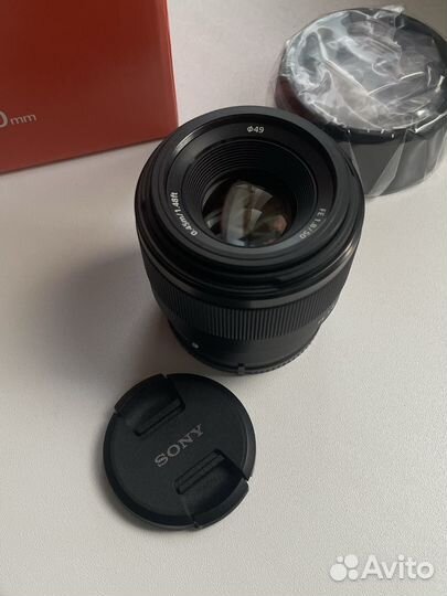 Объектив sony FE 50mm f 1.8