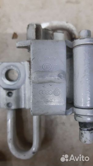 Петли двери ауди а3 8р