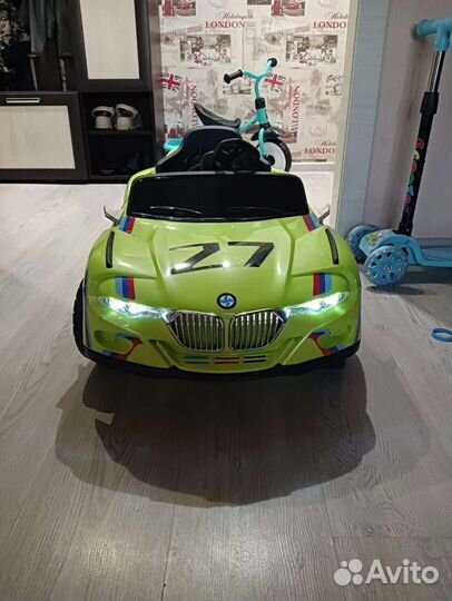 Детский электромобиль