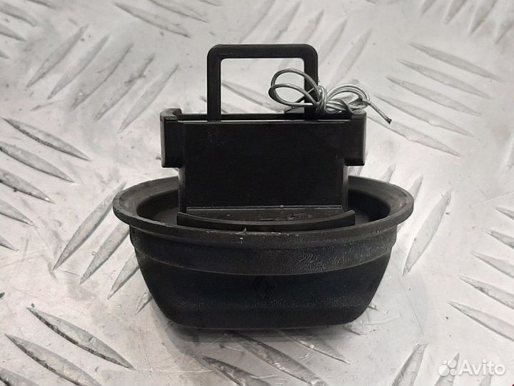 Пробка расширительного бачка Renault Megane 1996