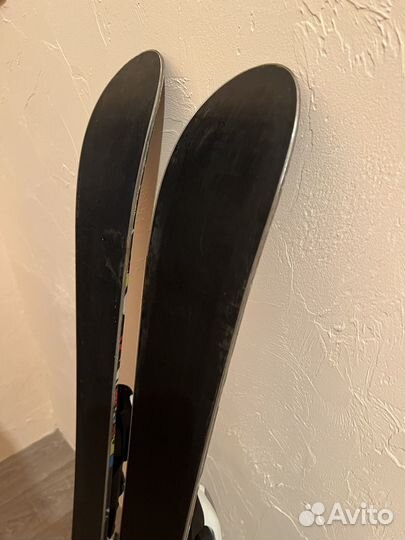 Горные лыжи и ботинки детские