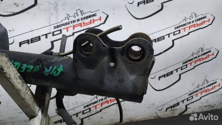 Стойка ходовки toyota. corolla fielder corolla runx corolla spacio will VS. ZZE124N ZZE127 ZZE128 ZZ