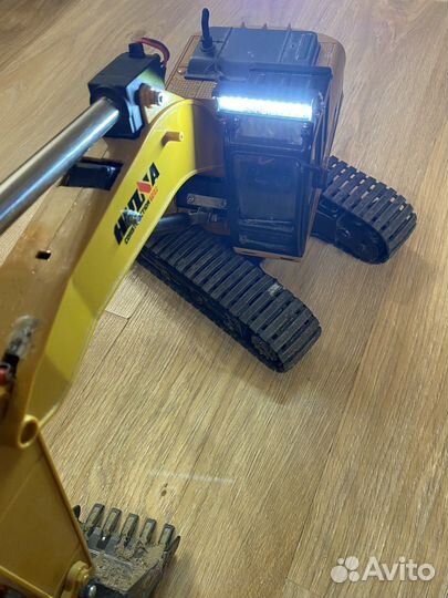 Huina 1550 экскаватор