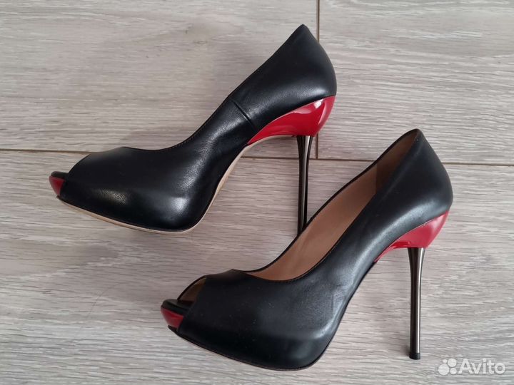 Туфли женские