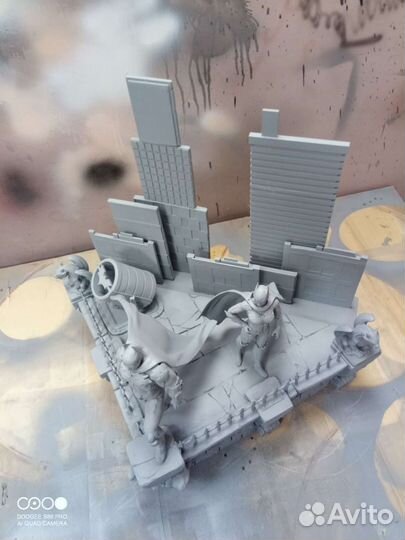 Диорамы Бэтмена с Бэтвумен и Росомахи с Дэдпулом