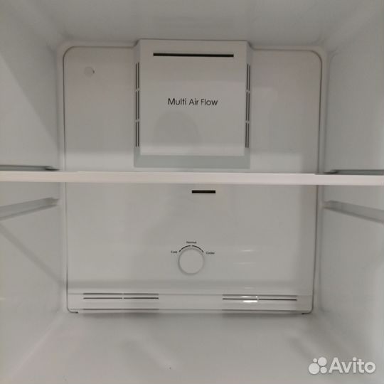 Холодильник Dexp NF240D