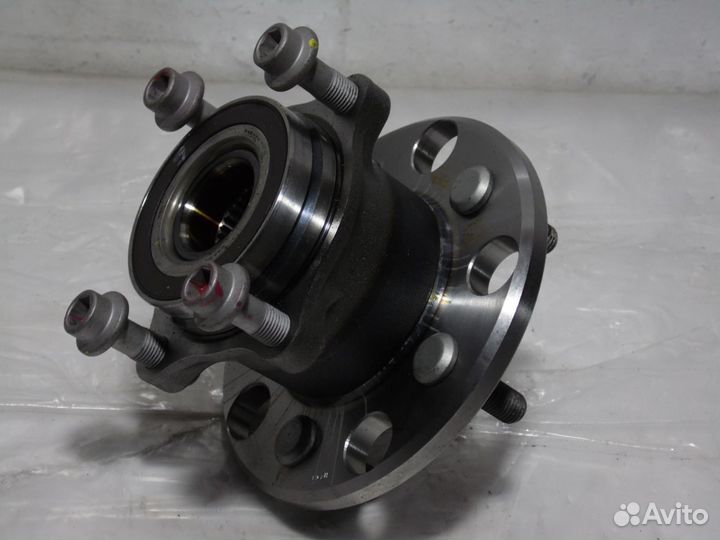 Ступица задняя Лексус лс