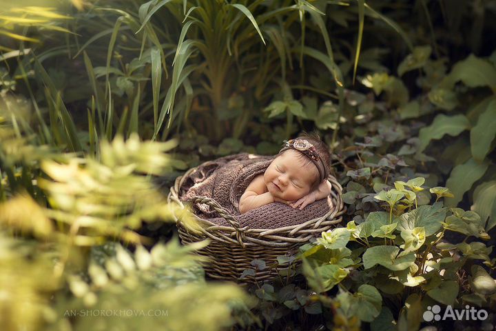 Фотосессия новорожденных от топового фотографа