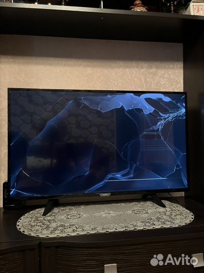 Телевизор Philips на запчасти