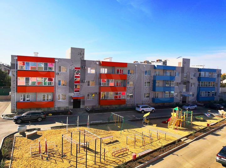 1-к. квартира, 43 м², 1/3 эт.