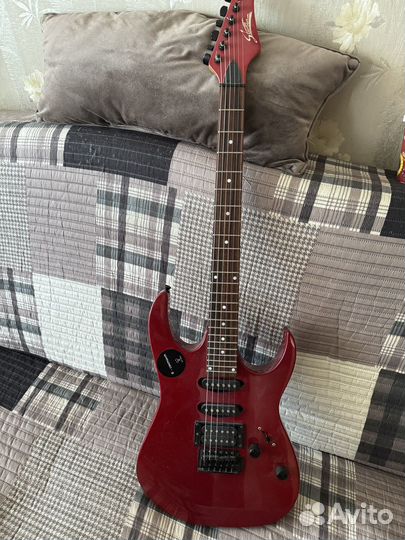 Электрогитара