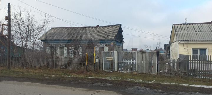 Дом 35,9 м² на участке 15 сот.